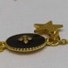 Laia : Bracelet doré avec un médaillon noir et une étoile – Image 3