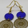 Elia: Boucles d'oreilles bleu royal et filigrane doré – Image 3
