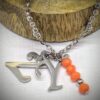 Diana : Collier sautoir à personnaliser, initiales et perles en verre de couleur. – Image 10